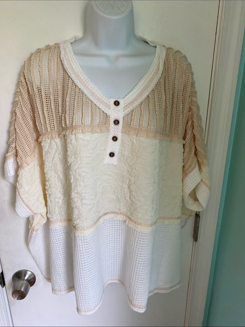 Fantastic Fawn Cream & Beige Mixed-Knit V-Neck Tunic oversized